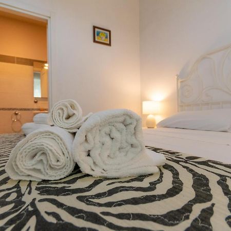 Vercelli Guest House Near San Giovanni Rome Exterior photo