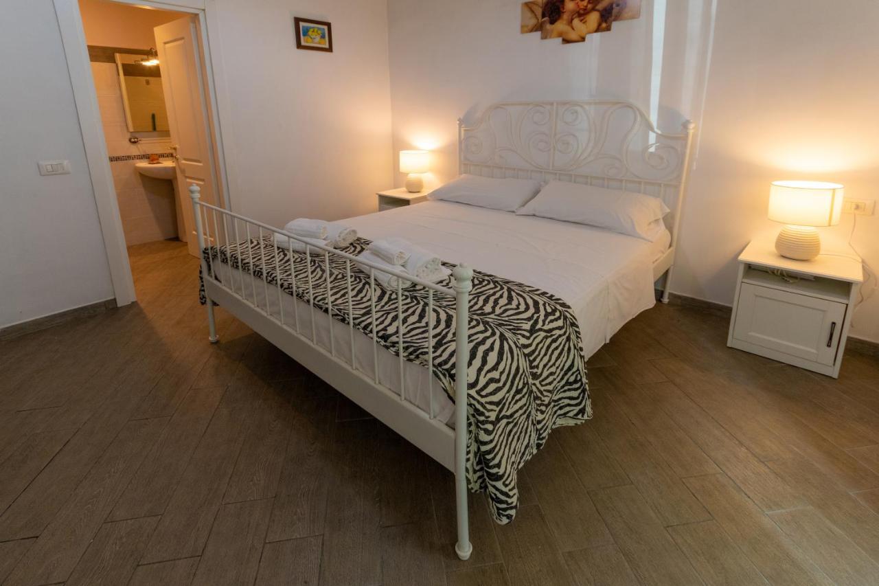 Vercelli Guest House Near San Giovanni Rome Exterior photo